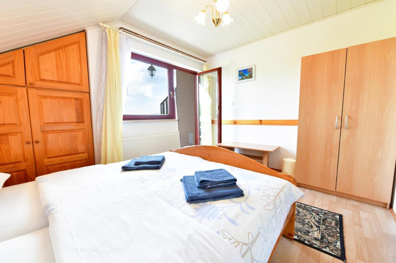Guesthouse Ante Hodak Seliste Dreznicko Bagian luar foto