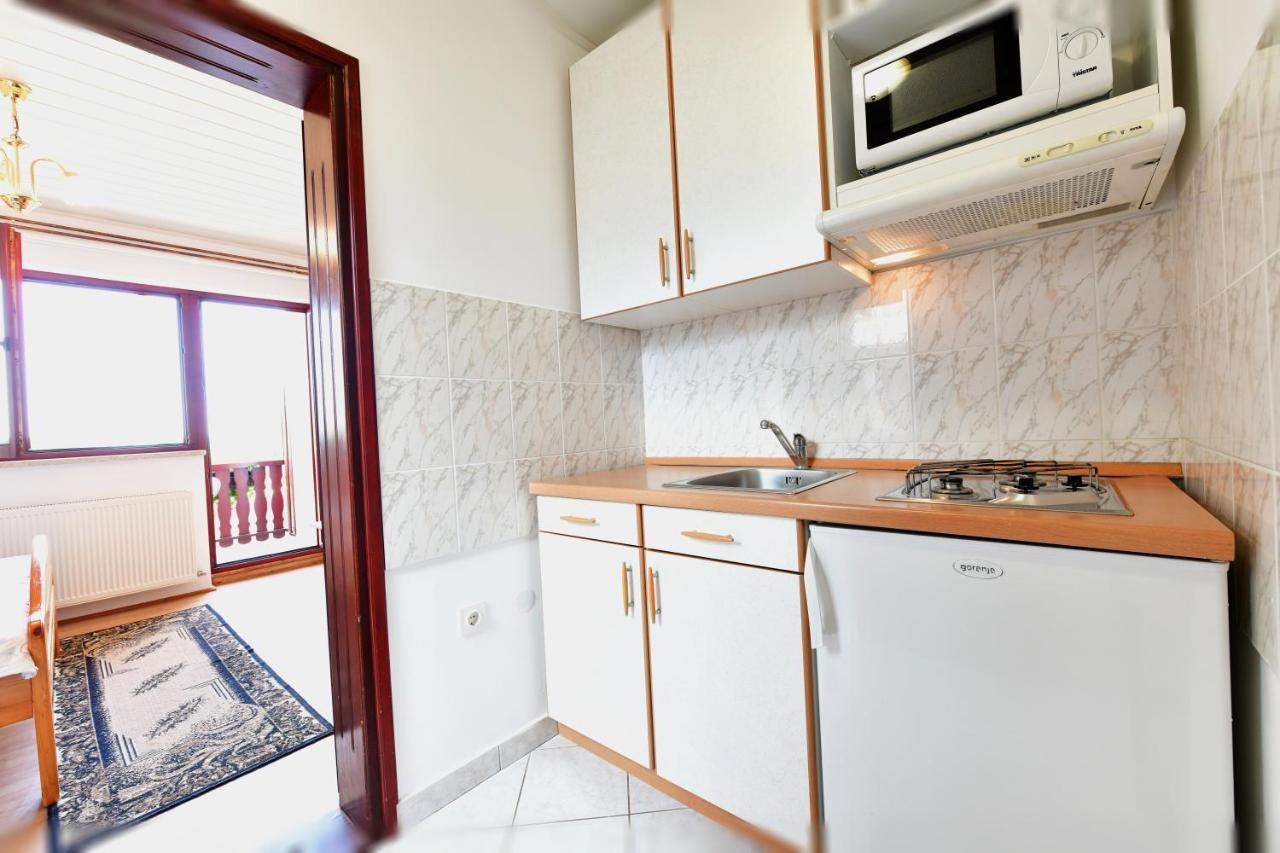 Guesthouse Ante Hodak Seliste Dreznicko Bagian luar foto