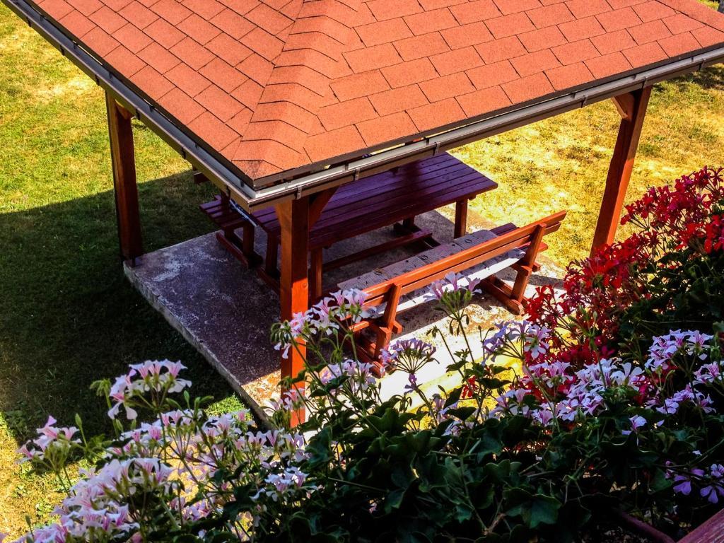 Guesthouse Ante Hodak Seliste Dreznicko Ruang foto