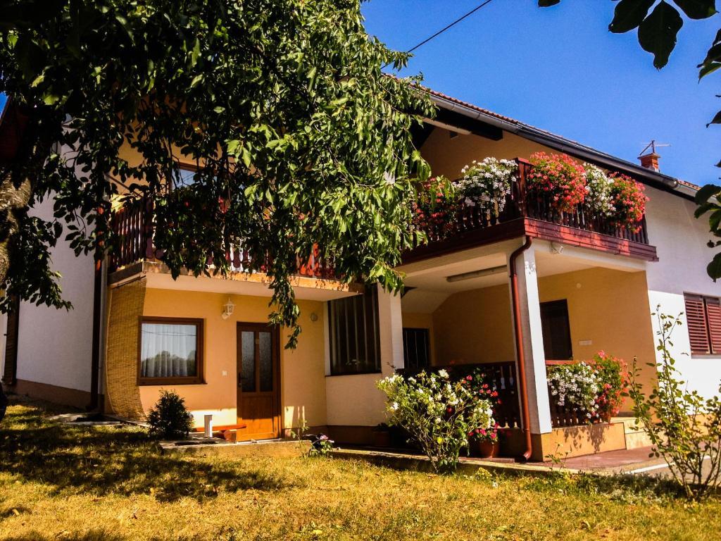 Guesthouse Ante Hodak Seliste Dreznicko Ruang foto